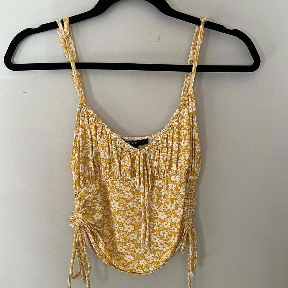 Forever 21 Women's Yellow floral tank